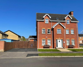 The Grove, Portrush (Sleeps 14) 6 bedrooms.